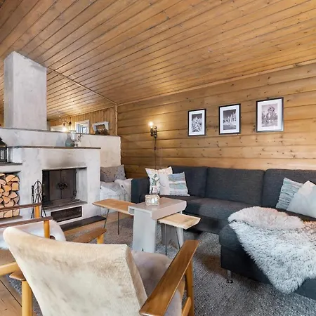 Lyngebu. Nice Family Cabin With Sea View. Chalet *