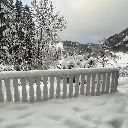 Lyngebu. Nice Family Cabin With Sea View. Chalet