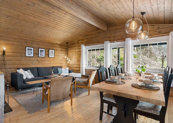 Chalet Lyngebu. Nice Family Cabin With Sea View.