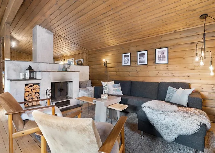 Lyngebu. Nice Family Cabin With Sea View. Chalet *