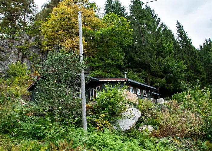 Chalet Lyngebu. Nice Family Cabin With Sea View. *