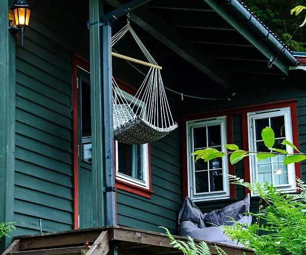 Chalet Lyngebu. Nice Family Cabin With Sea View.